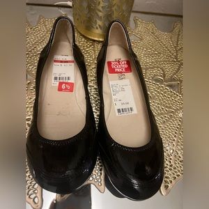 Michael Kors flat size 6.5 brand new